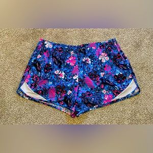 Lilly Pulitzer Women Ocean Trail Shorts - Size Large